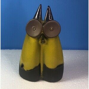 Global Views Ceramic Stylized OWL Figurine  Pottery Art Bird  Unique 5¼"